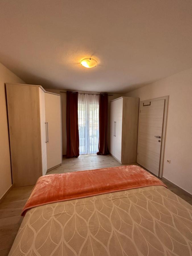 טרוגיר Apartment Salov מראה חיצוני תמונה